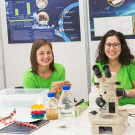 Mikroplastik in heimischen Gewässern – Jungforscherinnen räumen beim Bundesfinale von Jugendinnovativ ab!